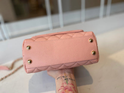 Anum Bags Detail