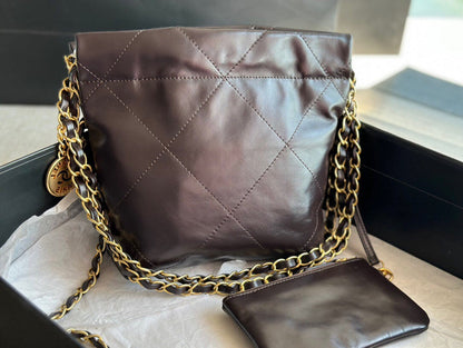 Anum Bags Detail