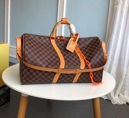 Anum Bags Detail