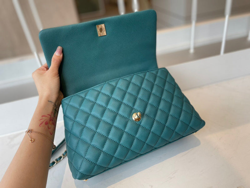Anum Bags Detail