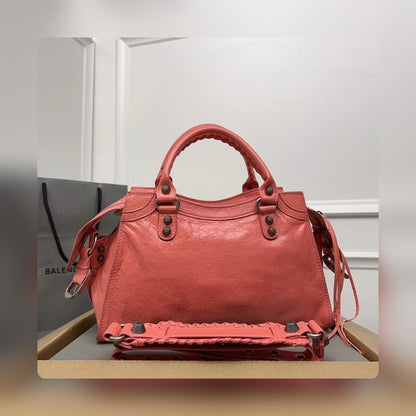 new-luxury-designer-bags-nm24280