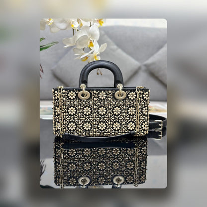 Anum Bags Detail