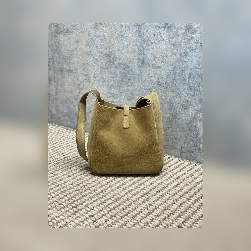 Anum Bags - High-Quality Designer Products for You - AFFORDABLE LUXURY BAGS - 15582