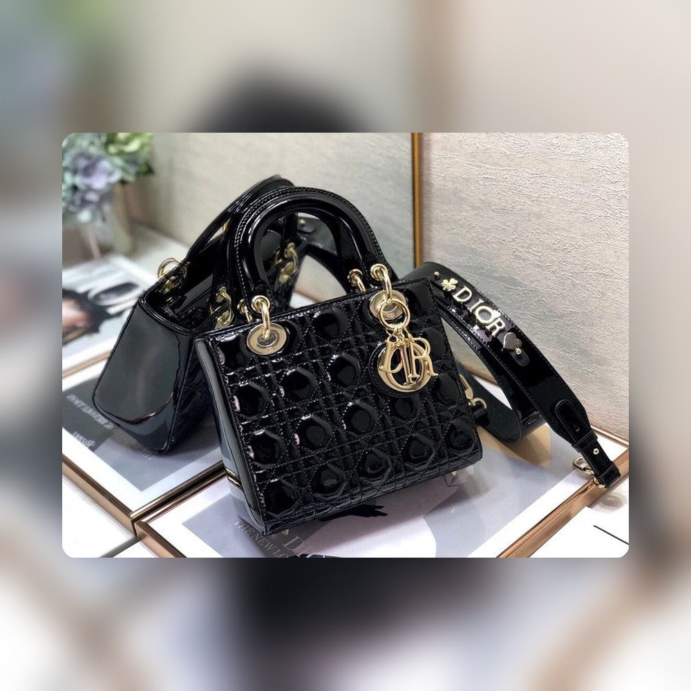 Anum Bags Detail