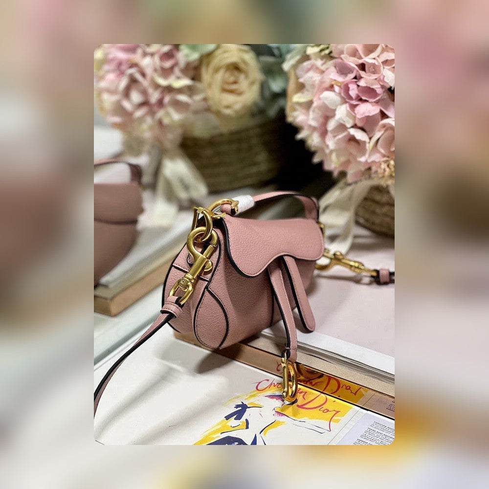 Anum Bags Detail