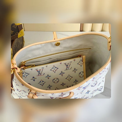 Anum Bags ln Luxury Bag --56507