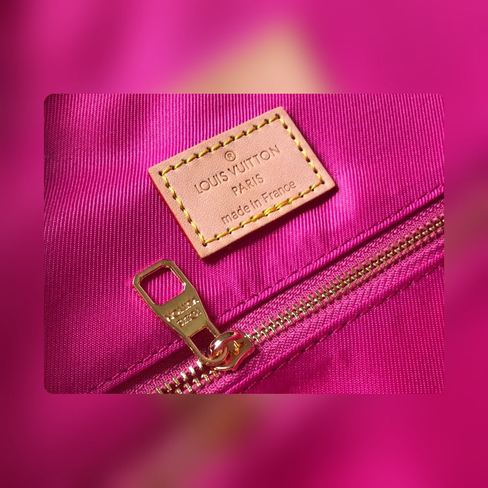 Anum Bags Detail