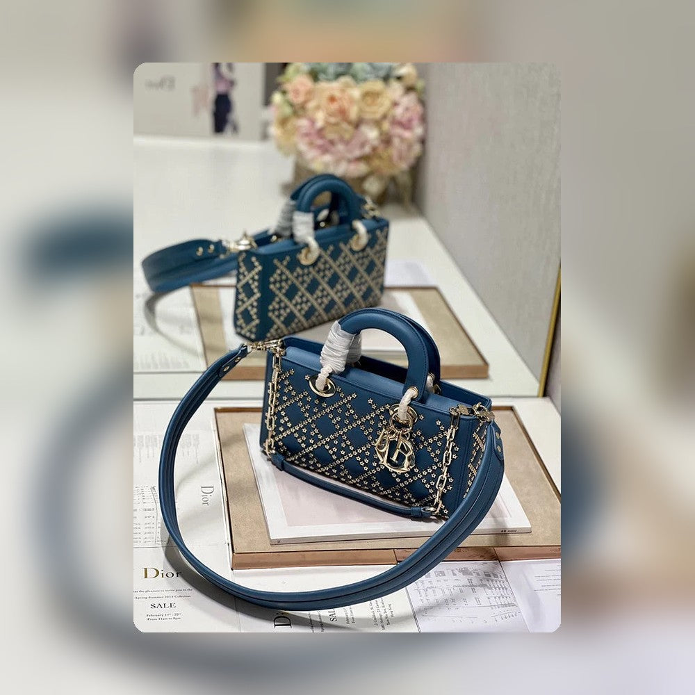 Anum Bags Detail