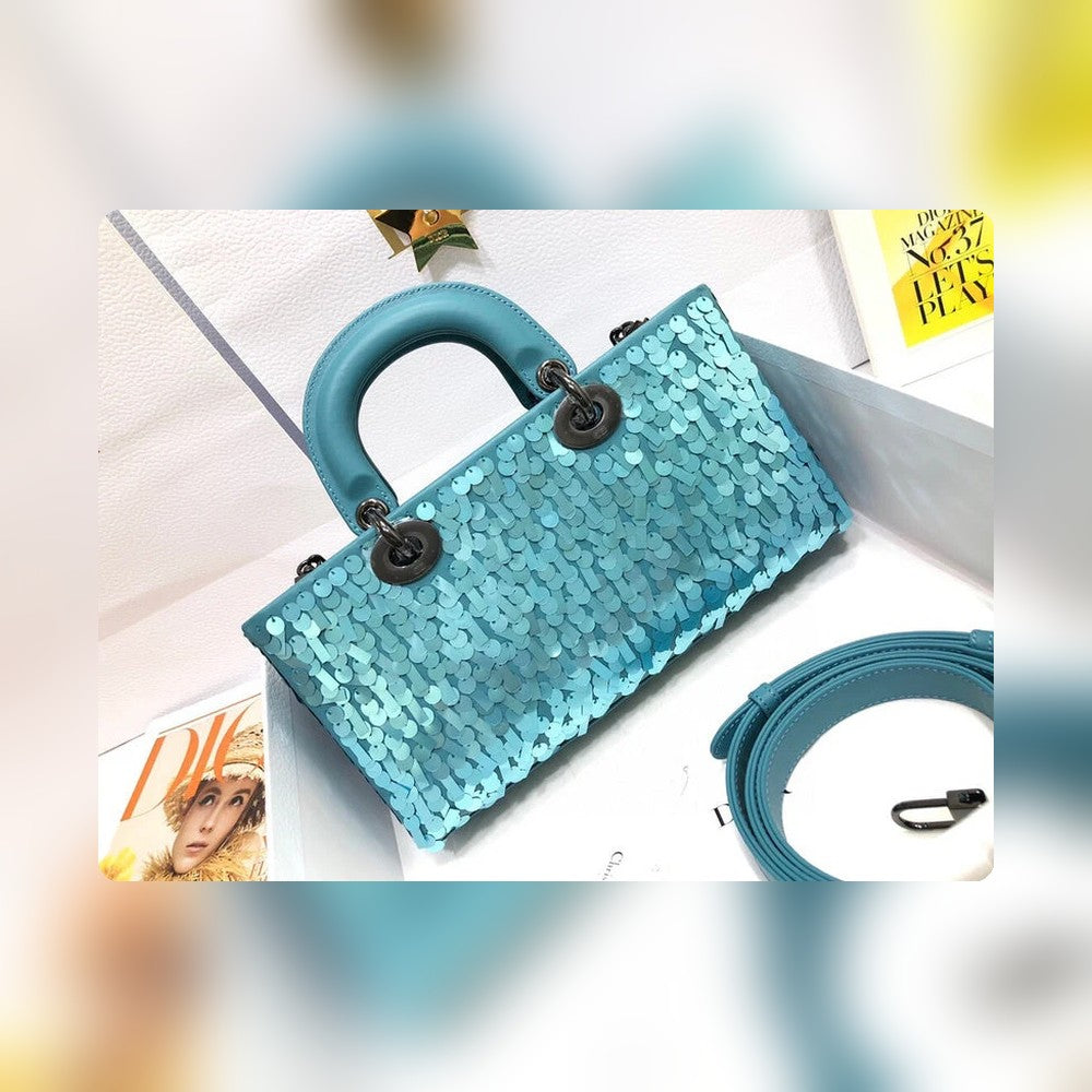 Anum Bags Detail