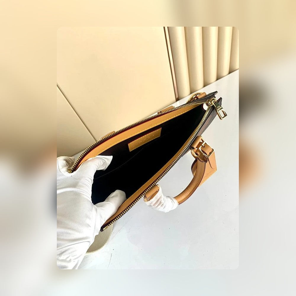 Anum Bags ln Luxury Bag --56542