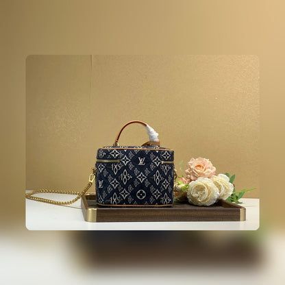 Anum Bags - High-Quality Designer Products for You - AFFORDABLE LUXURY BAGS - 17074