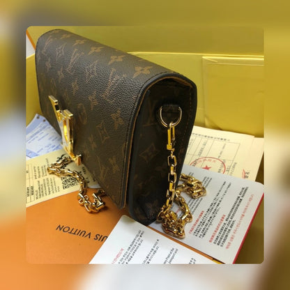 Anum Bags Detail
