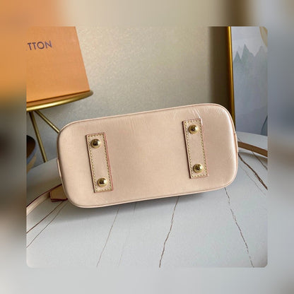 Anum Bags Detail