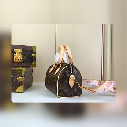 Anum Bags ln Luxury Bag --58379