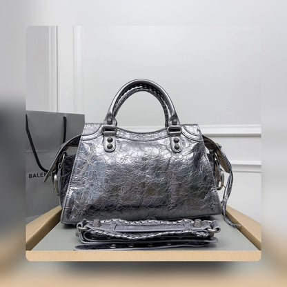 new-luxury-designer-bags-nm24282