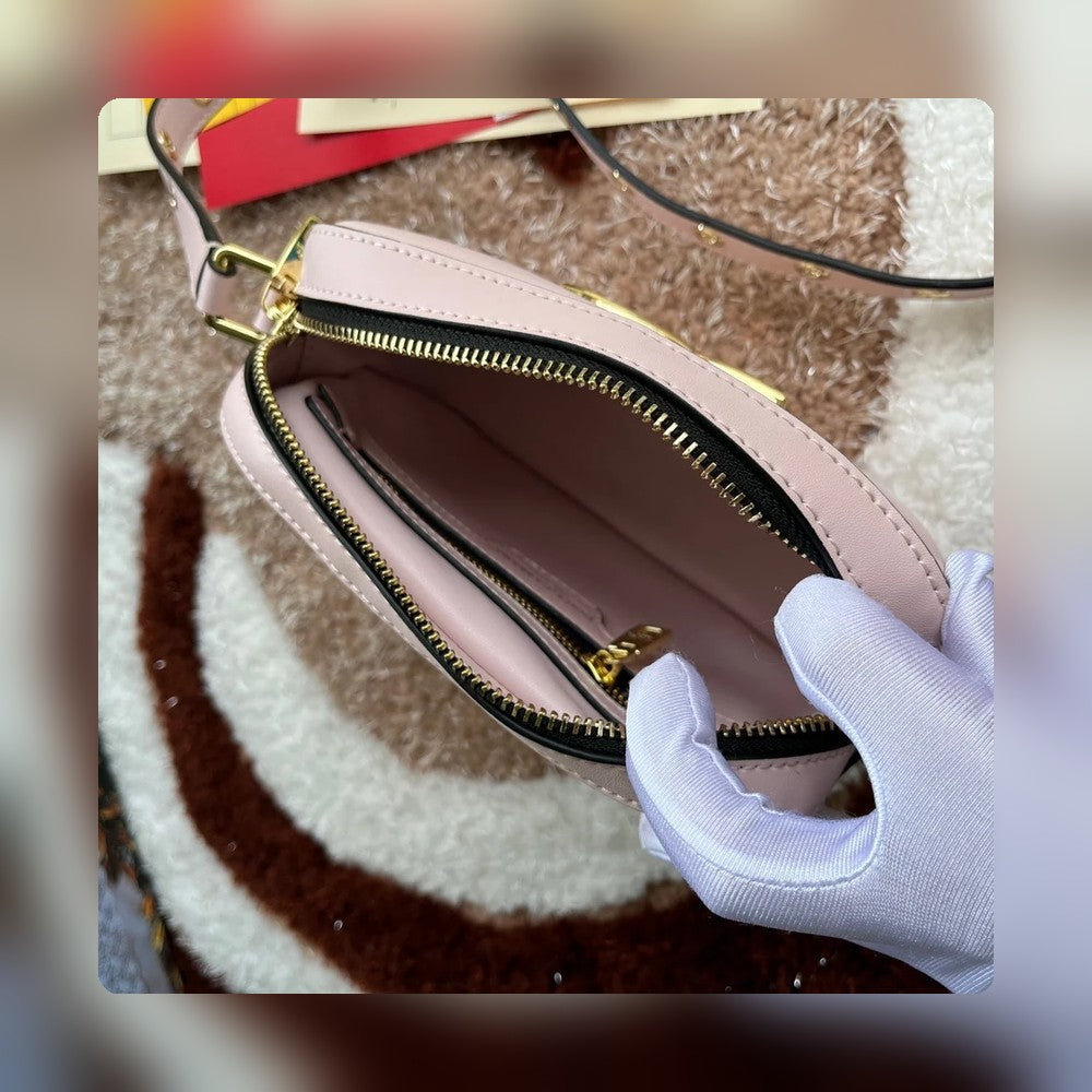 Anum Bags - High-Quality Designer Products for You - AFFORDABLE LUXURY BAGS - 18734