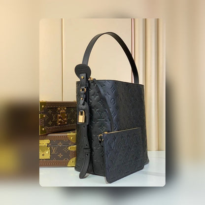 Anum Bags ln Luxury Bag --56039