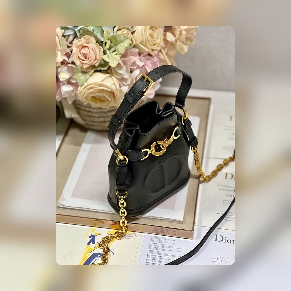 Anum Bags Detail
