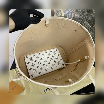 Anum Bags Detail