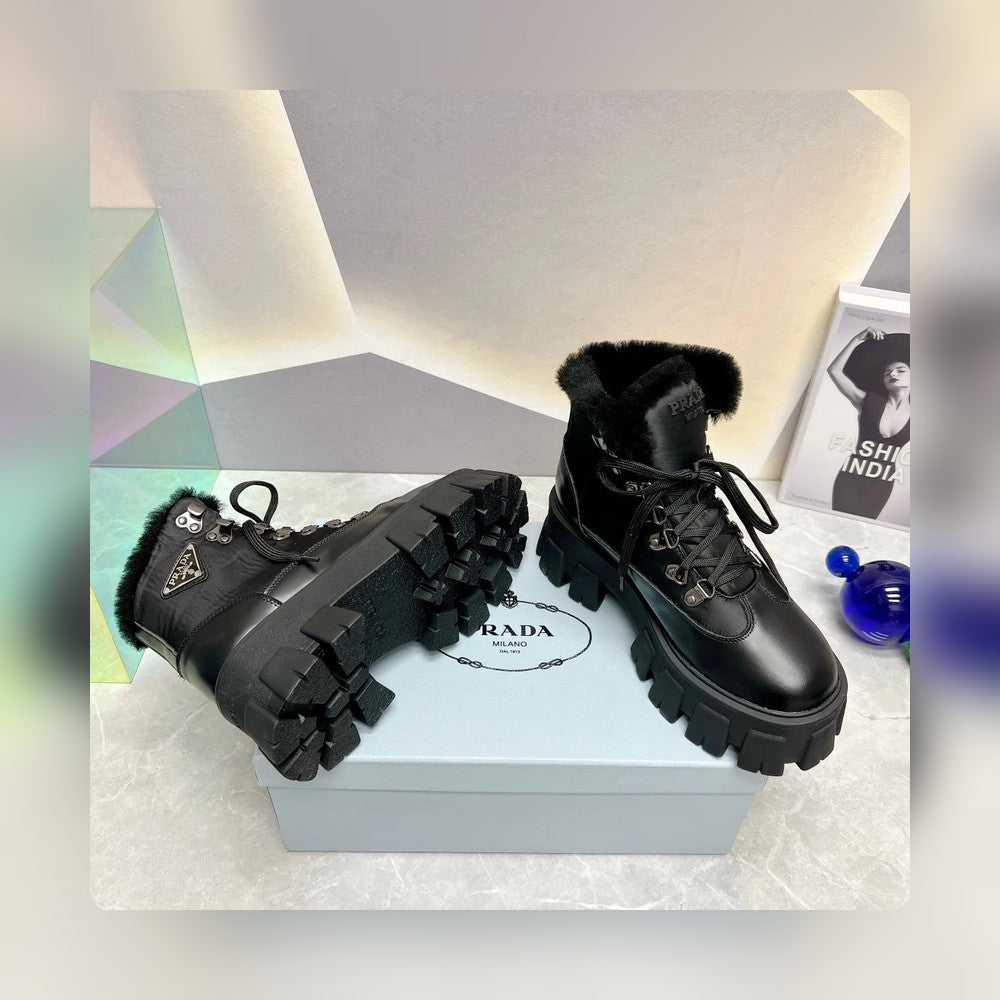VBS LEATHER CHUNKY ANKLE BOOTS BLACK