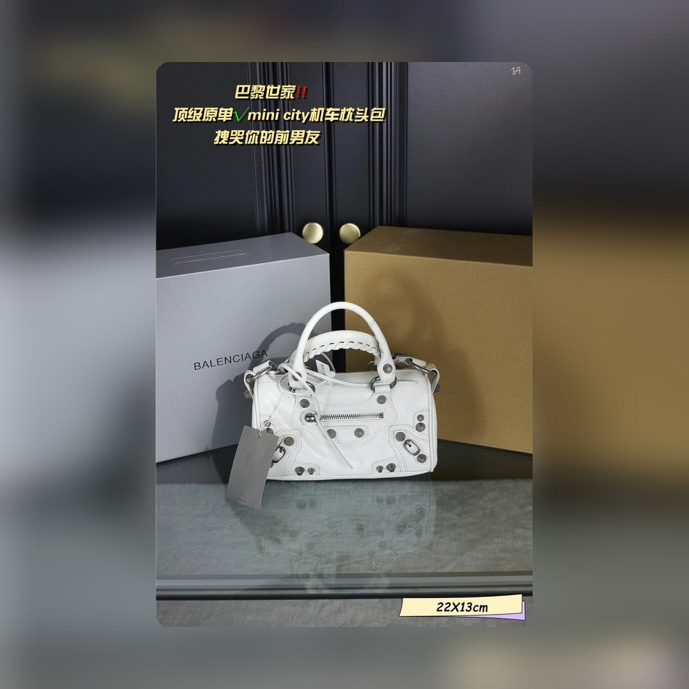 new-luxury-designer-bags-nm24533