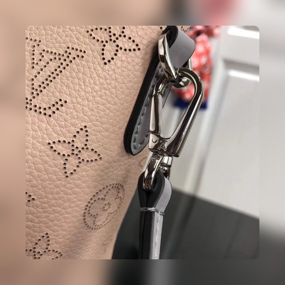 Anum Bags - High-Quality Designer Products for You - AFFORDABLE LUXURY BAGS - 3995