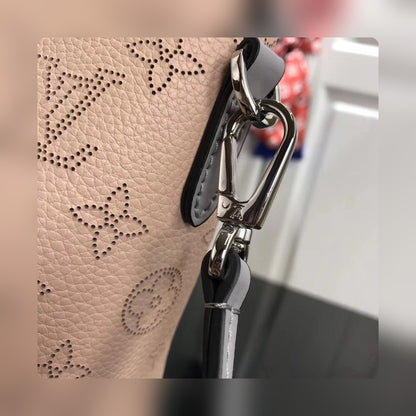 Anum Bags - High-Quality Designer Products for You - AFFORDABLE LUXURY BAGS - 3995