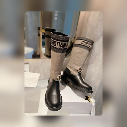 DD D MAJOR BOOT FABRIC AND CALFSKIN IN TAUPE AND BLACK KCI611Snmb S46X