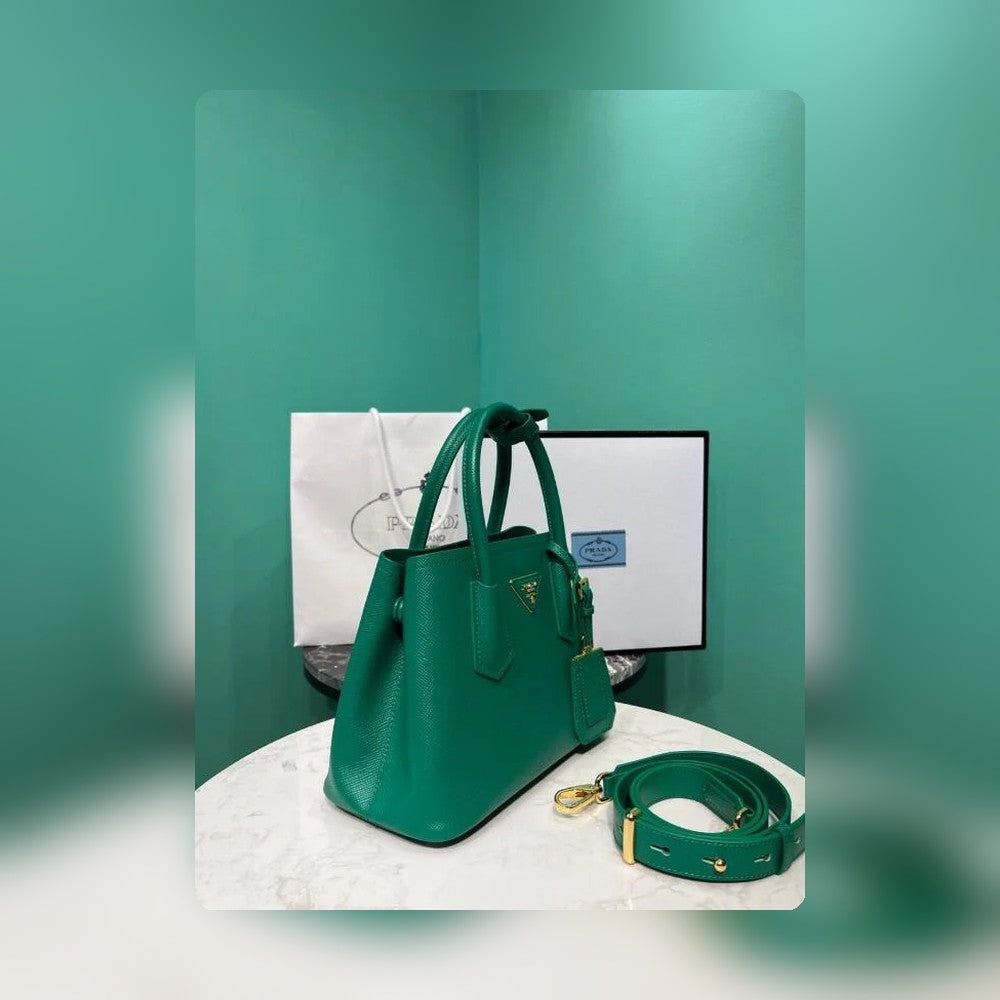 Anum Bags Detail