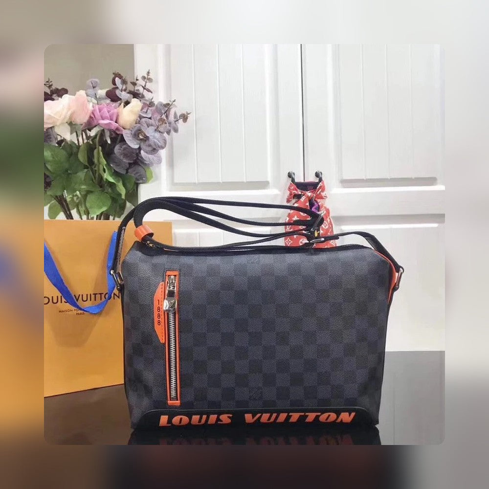 Anum Bags Detail