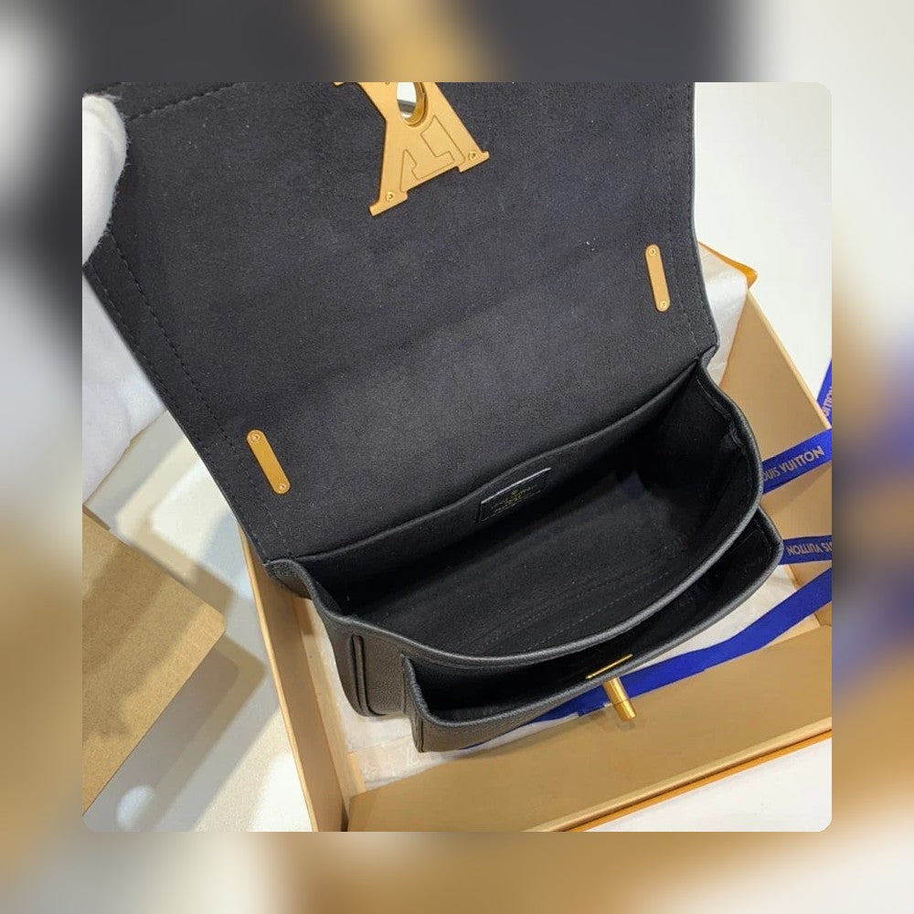 Anum Bags ln Luxury Bag --56033