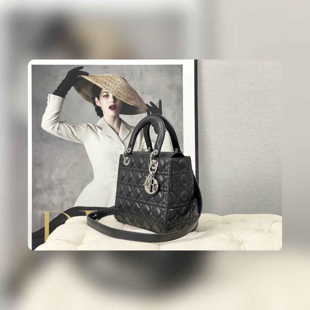 Anum Bags Detail