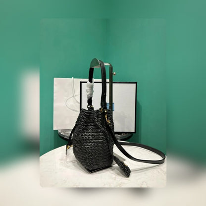 Anum Bags Detail