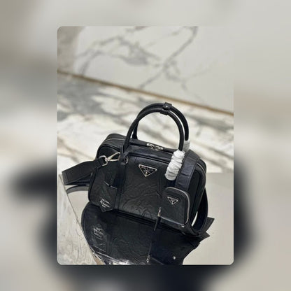 Anum Bags Detail