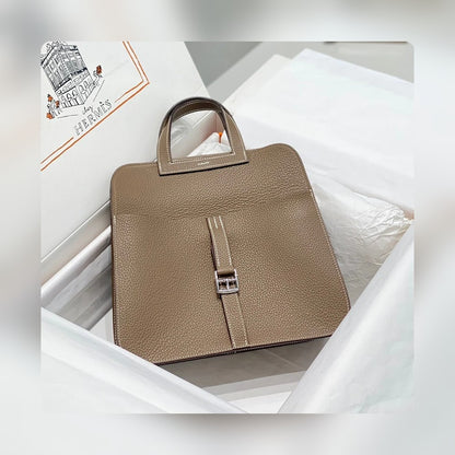 new-luxury-designer-bags-nm22997