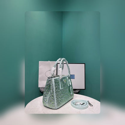 Anum Bags Detail