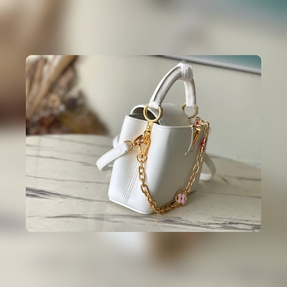 Anum Bags Detail