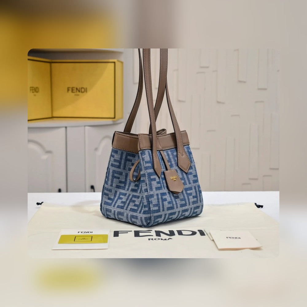 Anum Bags Detail