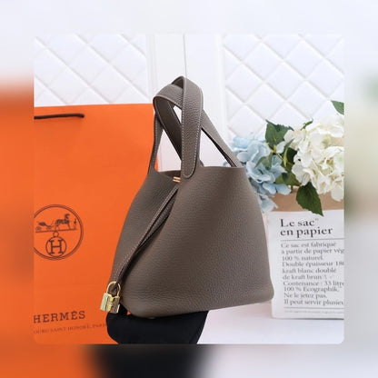 new-luxury-designer-bags-nm23483