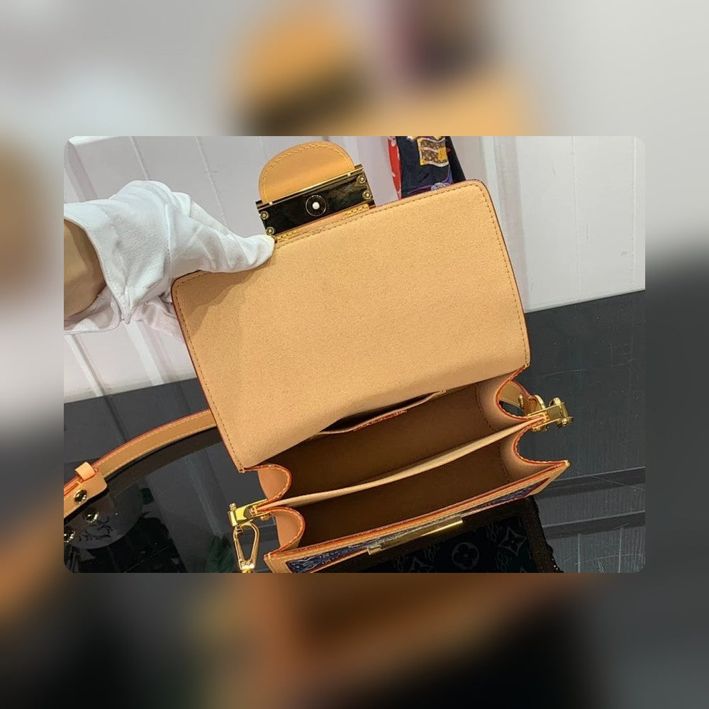 Anum Bags ln Luxury Bag --56794