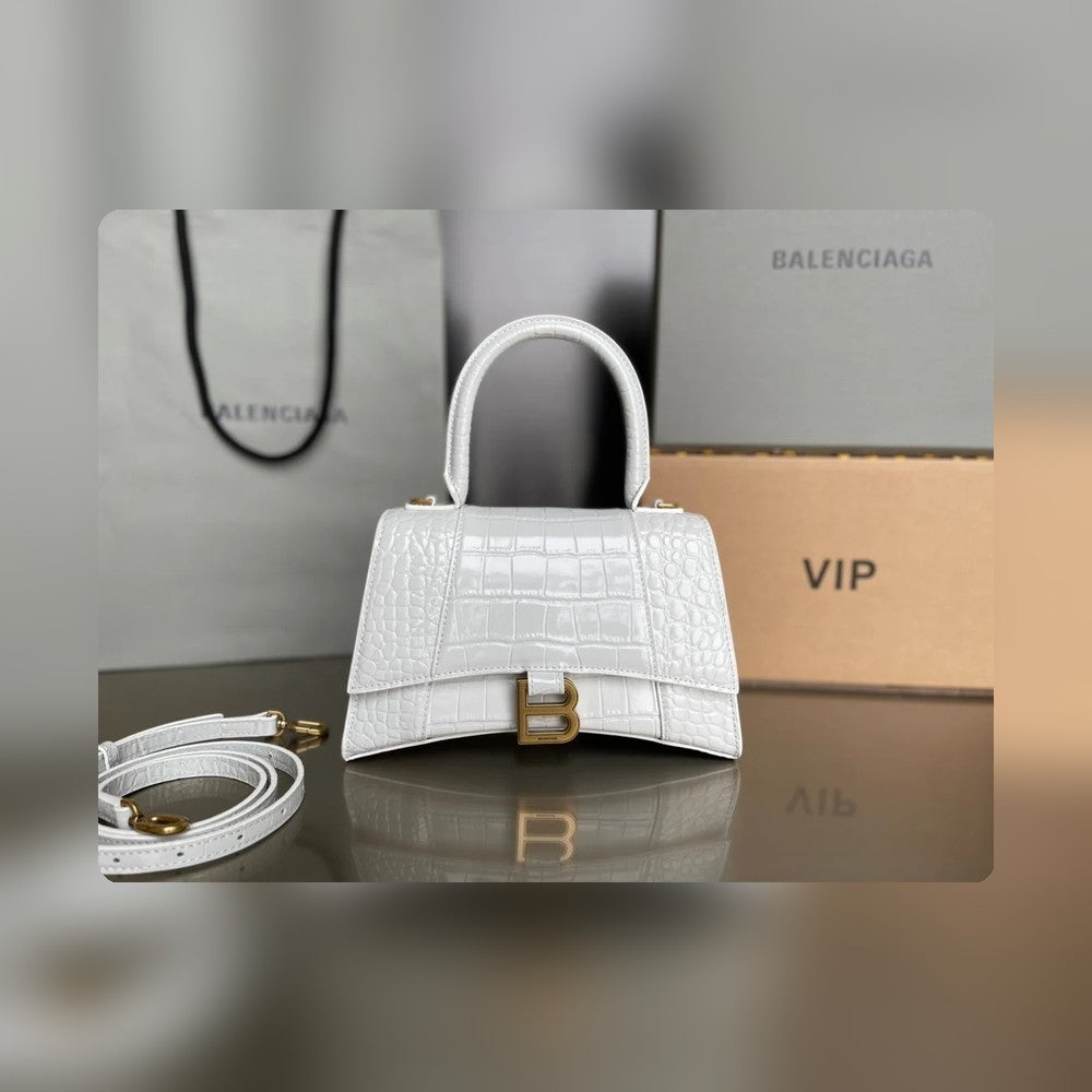 new-luxury-designer-bags-nm24594