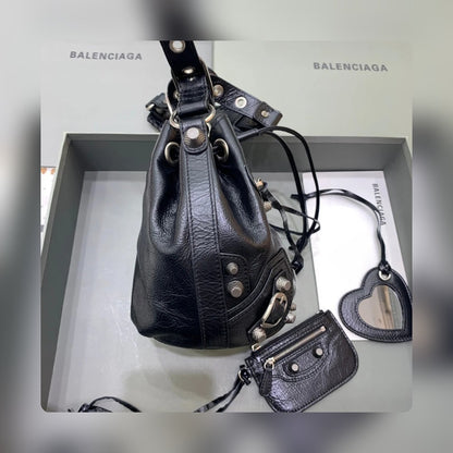 new-luxury-designer-bags-nm24318