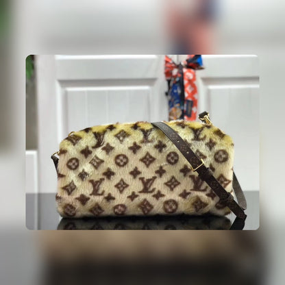 Anum Bags - High-Quality Designer Products for You - AFFORDABLE LUXURY BAGS - 4243