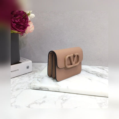 Anum Bags - High-Quality Designer Products for You - AFFORDABLE LUXURY BAGS - 5611