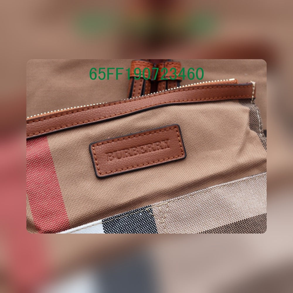 Anum Bags Detail