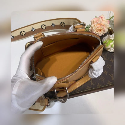 Anum Bags ln Luxury Bag --56310