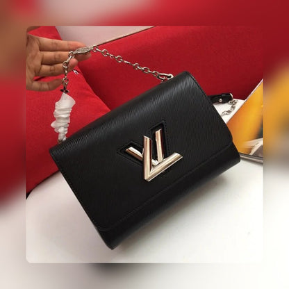 Anum Bags Detail
