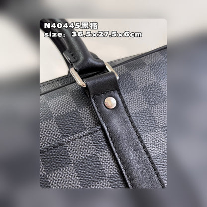Anum Bags Detail