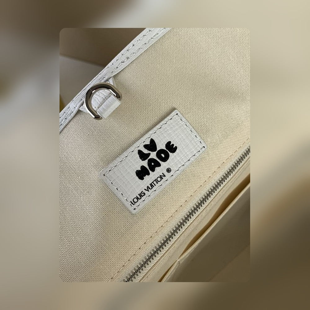 Anum Bags ln Luxury Bag --56040