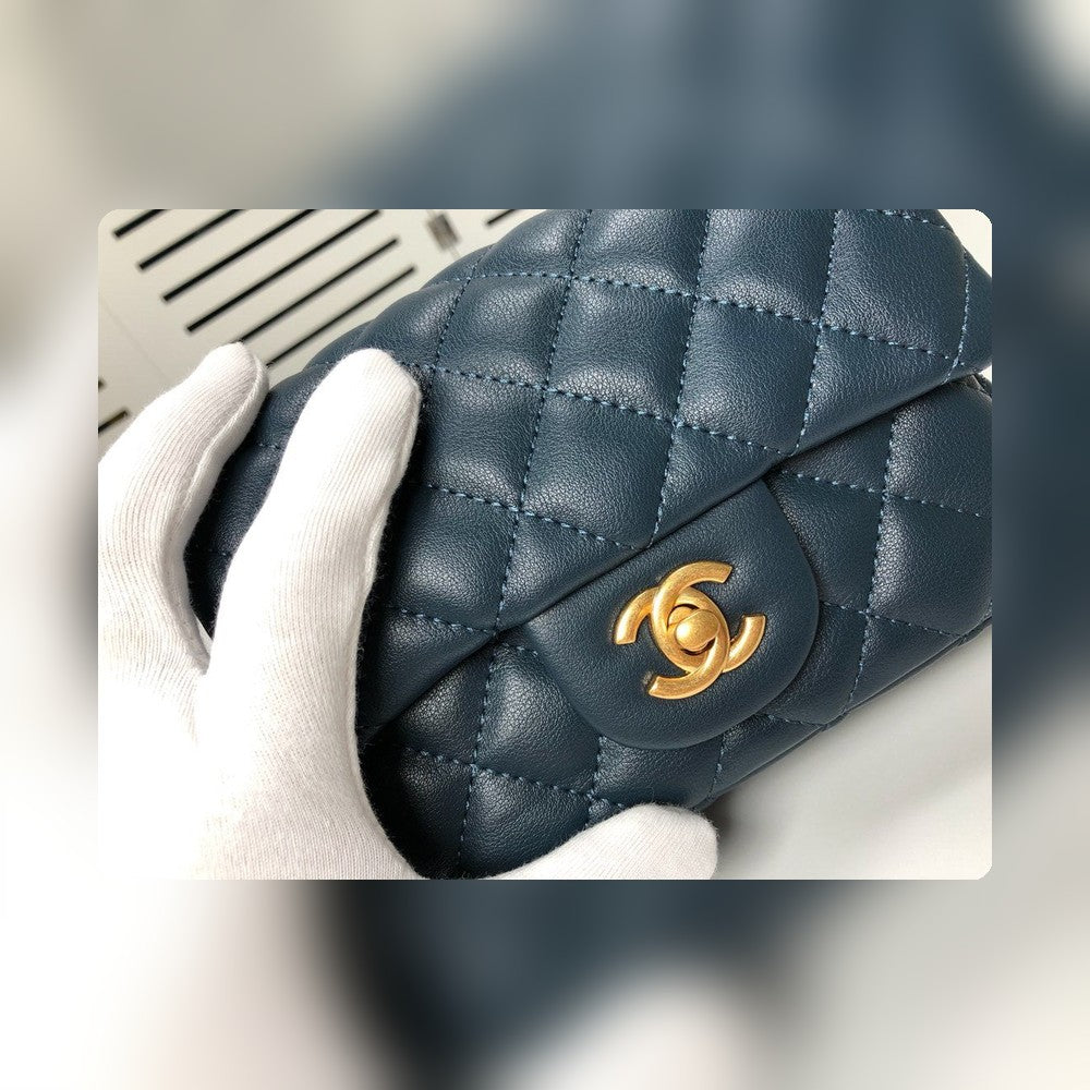 Anum Bags Detail